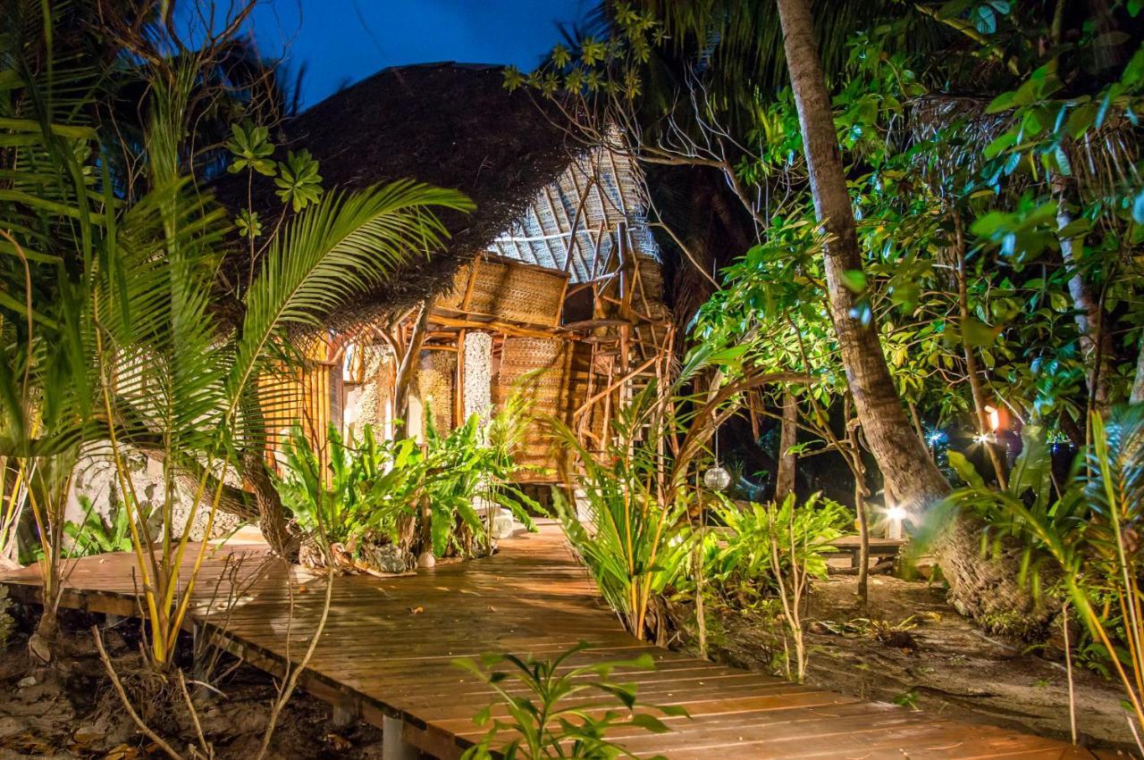 Ninamu Resort Тікехау Номер фото